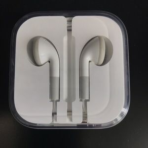 Apple Ear Pods